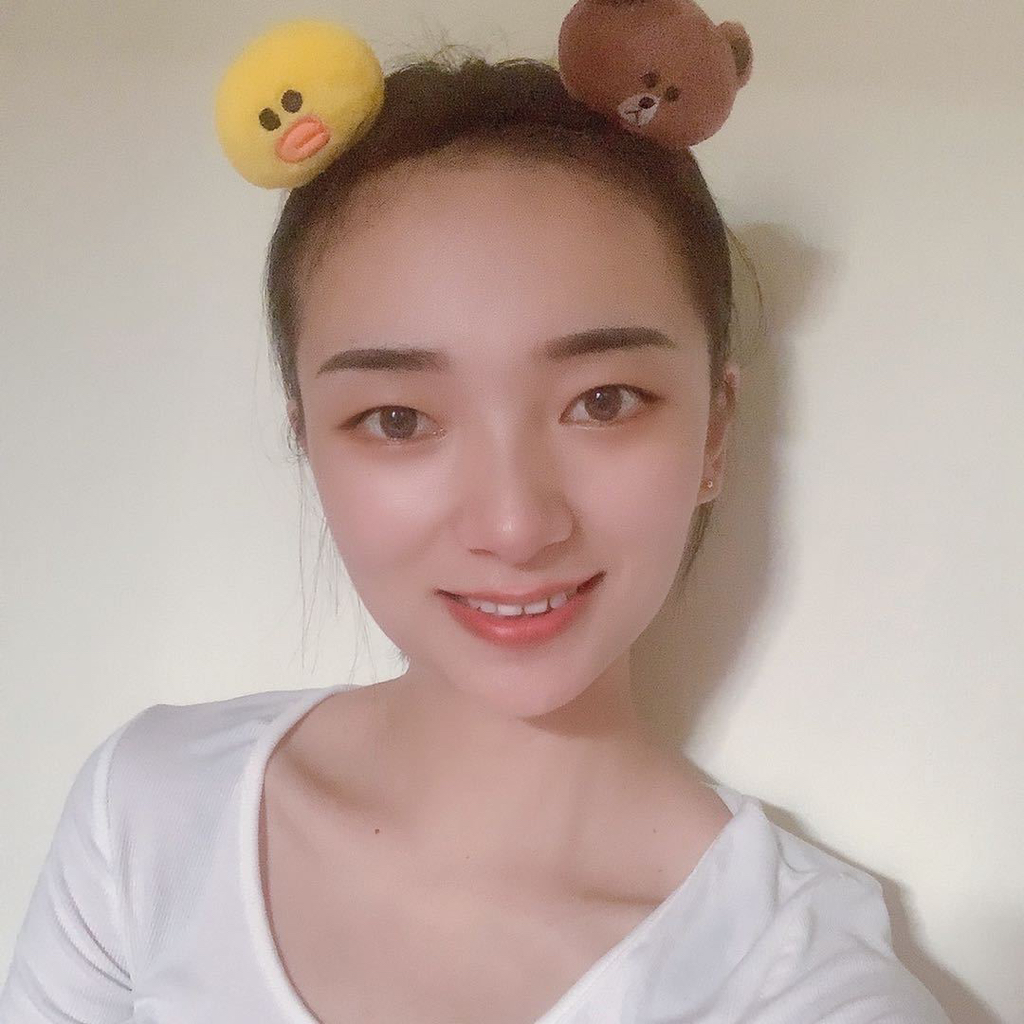 尹燕